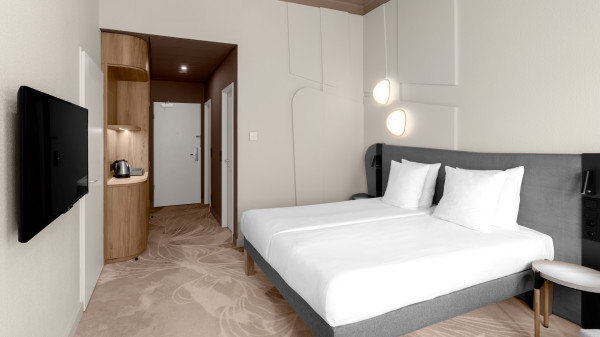 Deluxe Double with Sofa